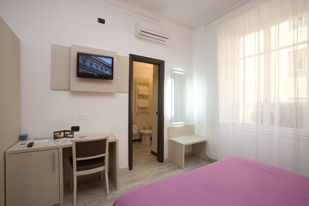 111 Coladirienzo - By Ad Roma