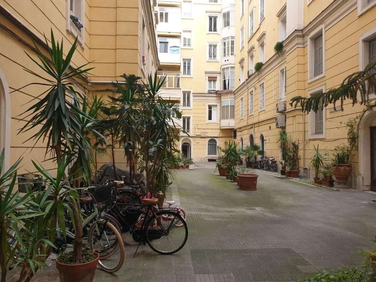 111 Coladirienzo - By Ad Pensión Roma